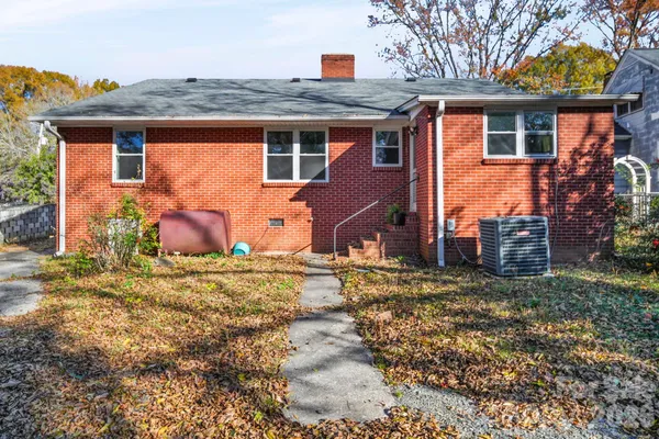 953 FAIRMONT AVE