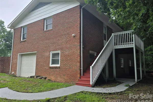 1660 SONGWOOD RD