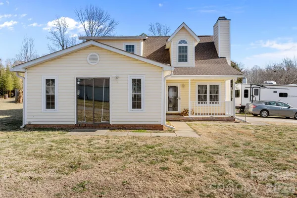 5400 BARNVIEW CT