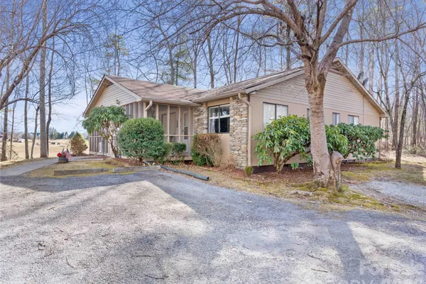 193 FREEDOM RD