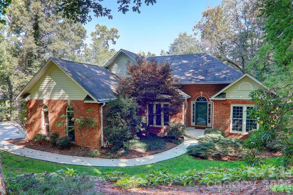 741 ZELDA CT