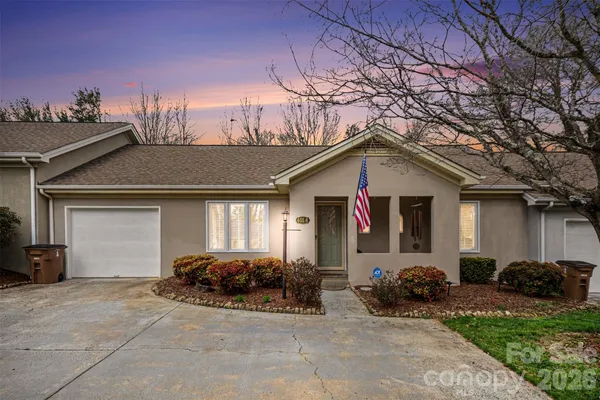 401 HOLMAN DR 4