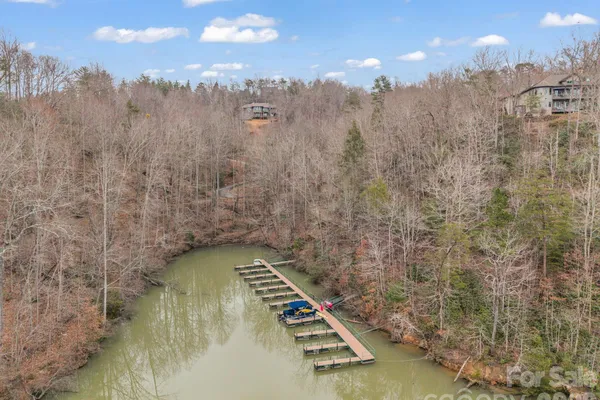 631 MOUNTAIN PKWY