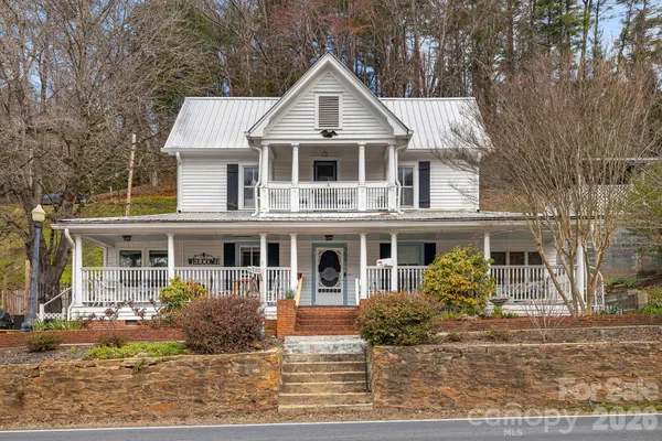 364 HAYWOOD RD