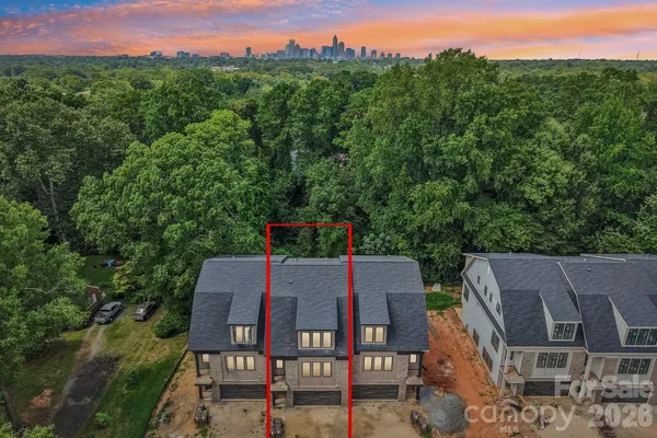 1539 CRYSTAL RD