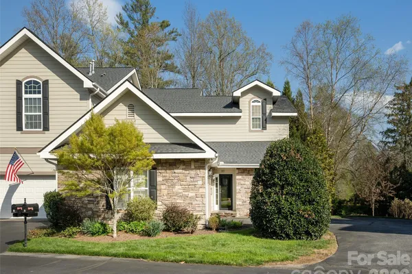 83 TOWNE PLACE DR