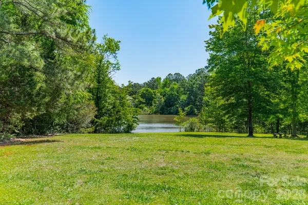 188 CAROLINA CROSSING DR