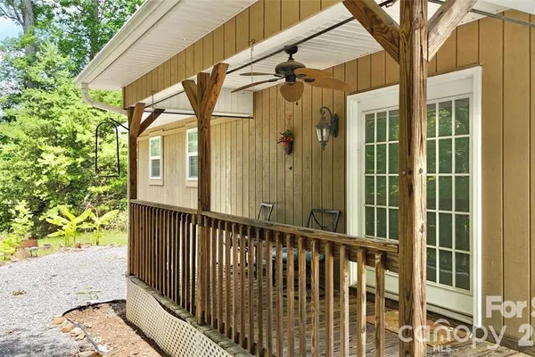 37 COYOTE DR
