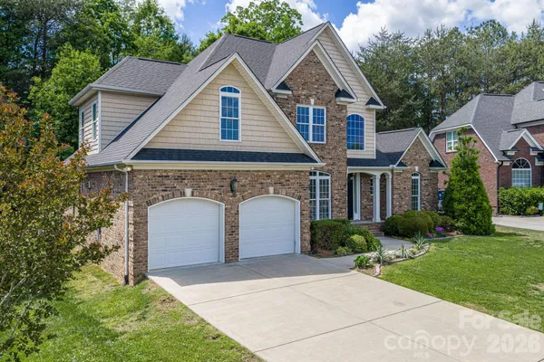 4012 SAINT ANDREWS CT