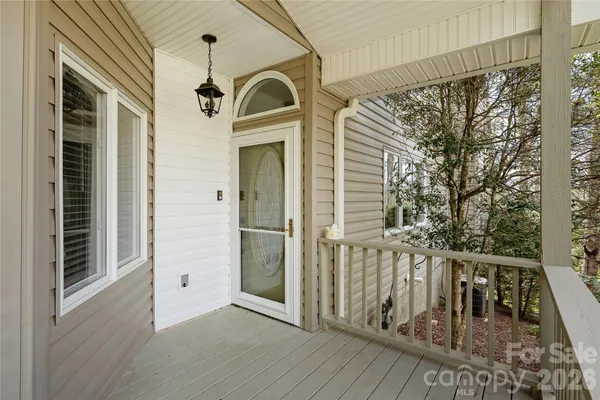 2115 CUMMING WOODS CT