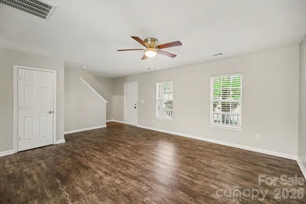 7916 MCGARRY TRL