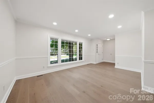1409 WOODBERRY RD