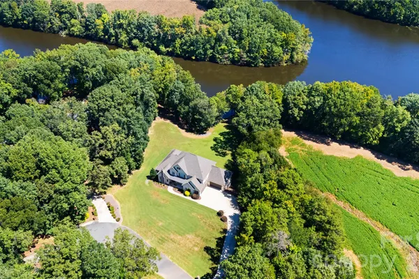 3612 LAKE TWITTY DR