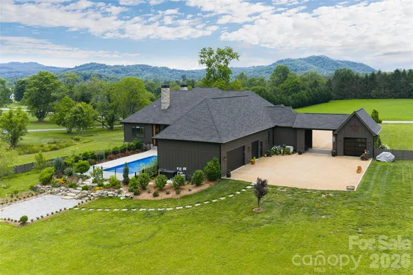 23 BENTON FARMS LN