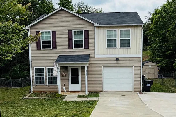 2212 PINNACLE VIEW DR