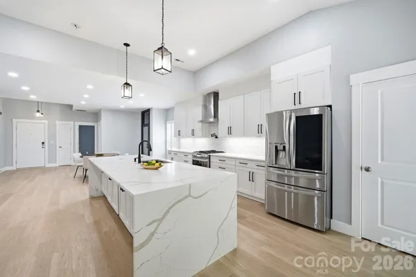 3824 MARTELE DR