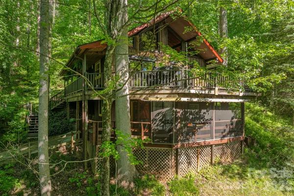 154 TIMBERSIDE DR