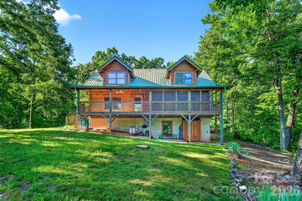 545 MOUNTAIN CREST DR