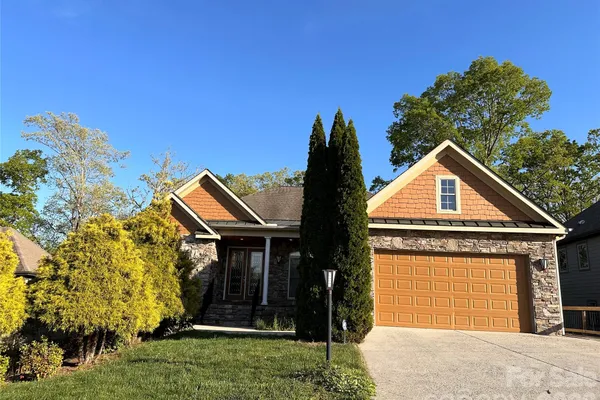26 STONE HOUSE RD