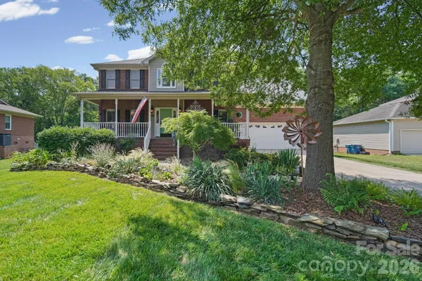 8513 MIDDLETON CIR
