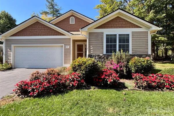 263 FAIRWAY VIEW DR