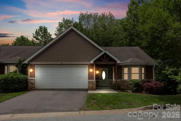 15 KAYLOR DR