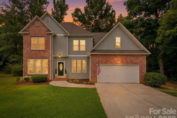 116 SCOTTIE CT