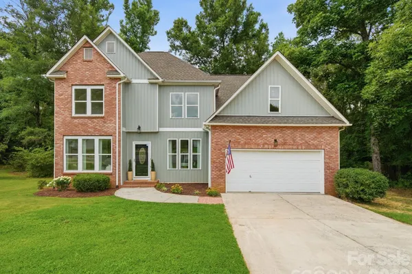 116 SCOTTIE CT