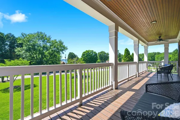 16000 SUNSET DR