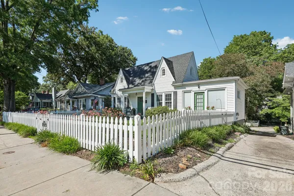 355 UNION ST