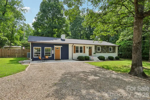 207 S GOLD BRANCH RD