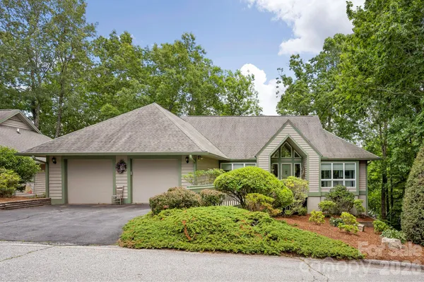 129 FOREST VIEW DR