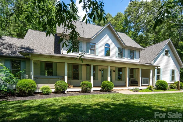 103 WOODBURN DR
