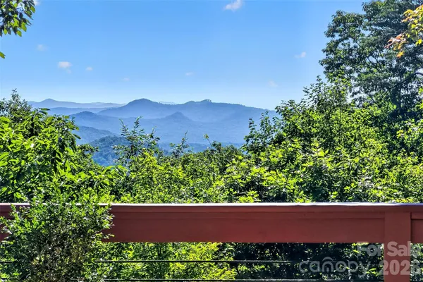 884 PINNACLE PKWY