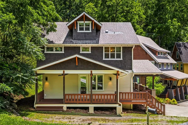 25 SHADY PARK LN