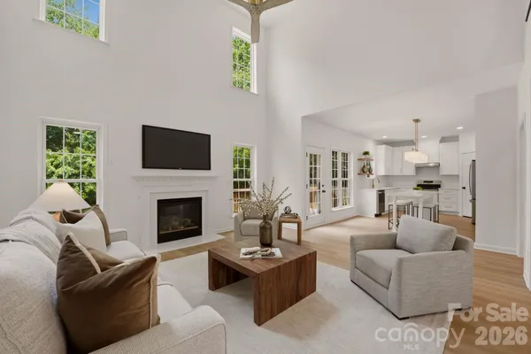 9705 TENENCIA CT