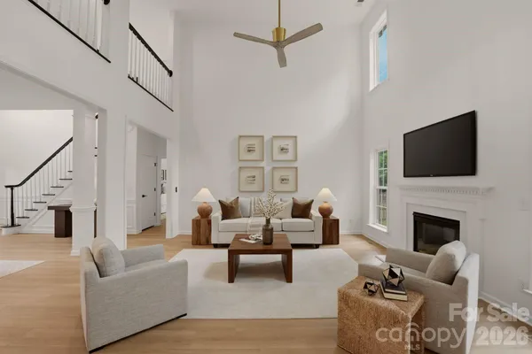 9705 TENENCIA CT