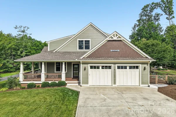 17 HAMILTON WOODS LN