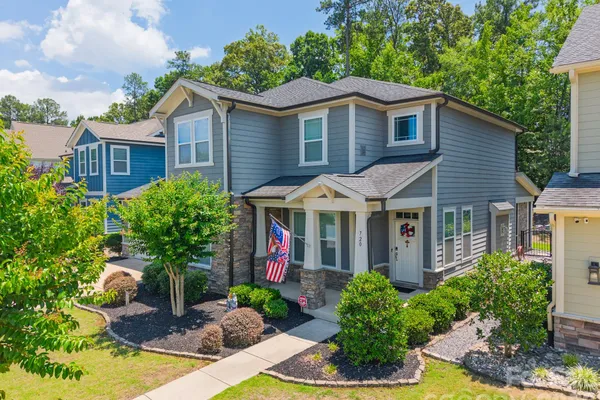 720 YELLOW JESSAMINE DR