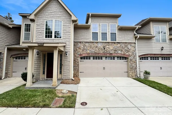 1005 STUARTS LANDING DR