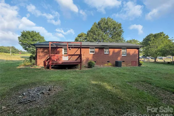 315 SOUTHGLENN DR