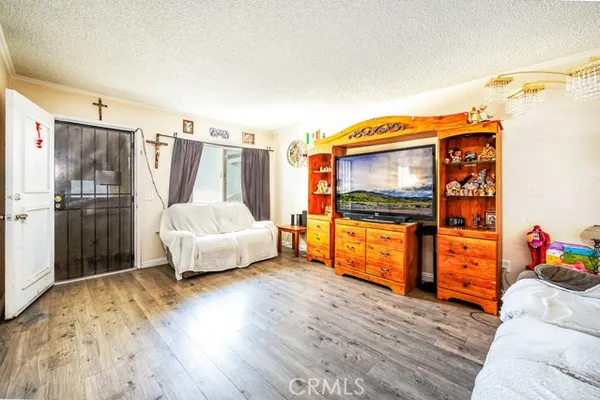 25899 BAYLOR WAY