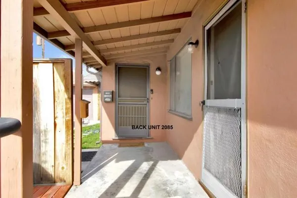 2085 LYNNHAVEN DR
