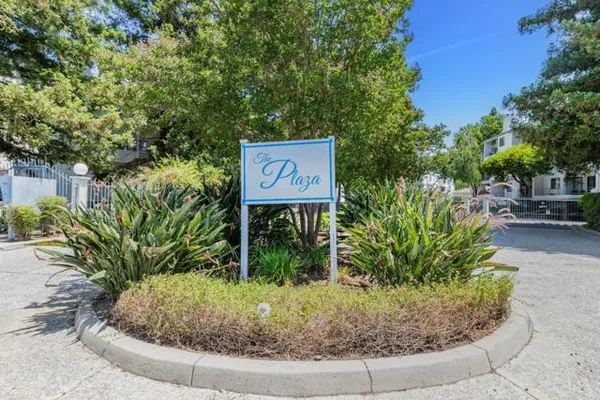 4681 ALBANY CIR 146