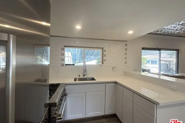 16321 PACIFIC COAST HWY SPC 41