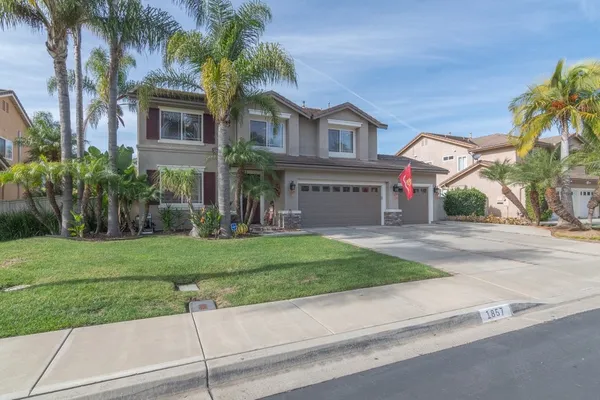 1857 AUTUMN LN