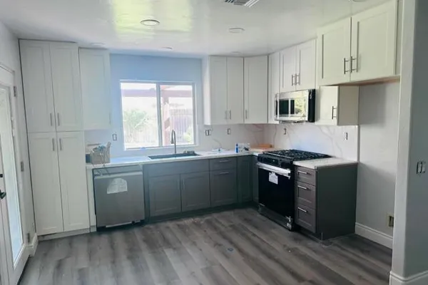 47675 PEONY PL