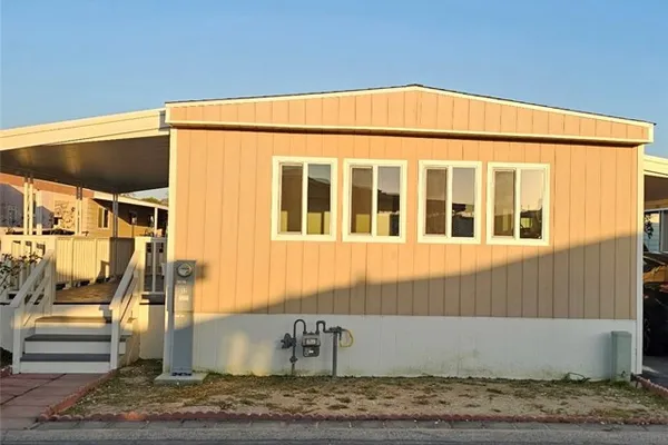 7700 LAMPSON AVE 52