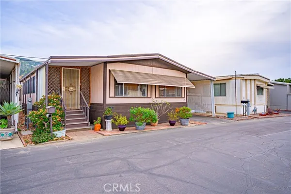 720 W SANTA MARIA SPACE 14 14