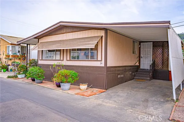 720 W SANTA MARIA SPACE 14 14